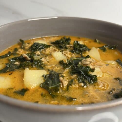 zuppa toscana, with pork mince, onion, potato, kale, chicken stock, and coconut cream