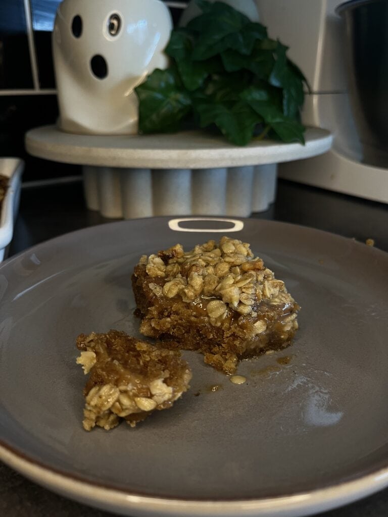 gluten free pumpkin coffee cake, with a walnut and oat crumble and a sugar glaze